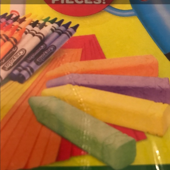 COPY - Crayola 80 Piece Creativity Tub - Picture 7 of 8